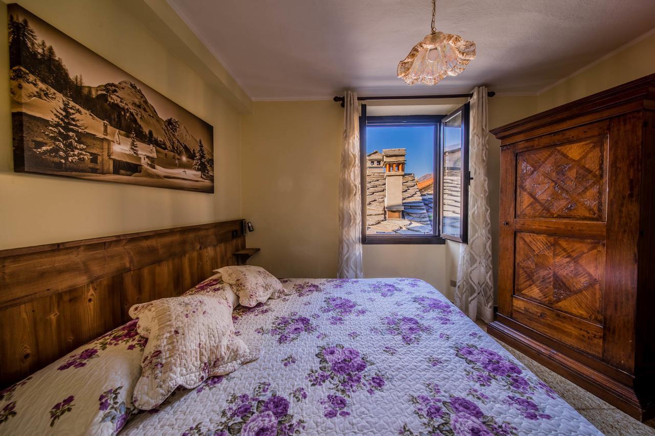La Belle Epoque Hotel Aosta Bagian luar foto
